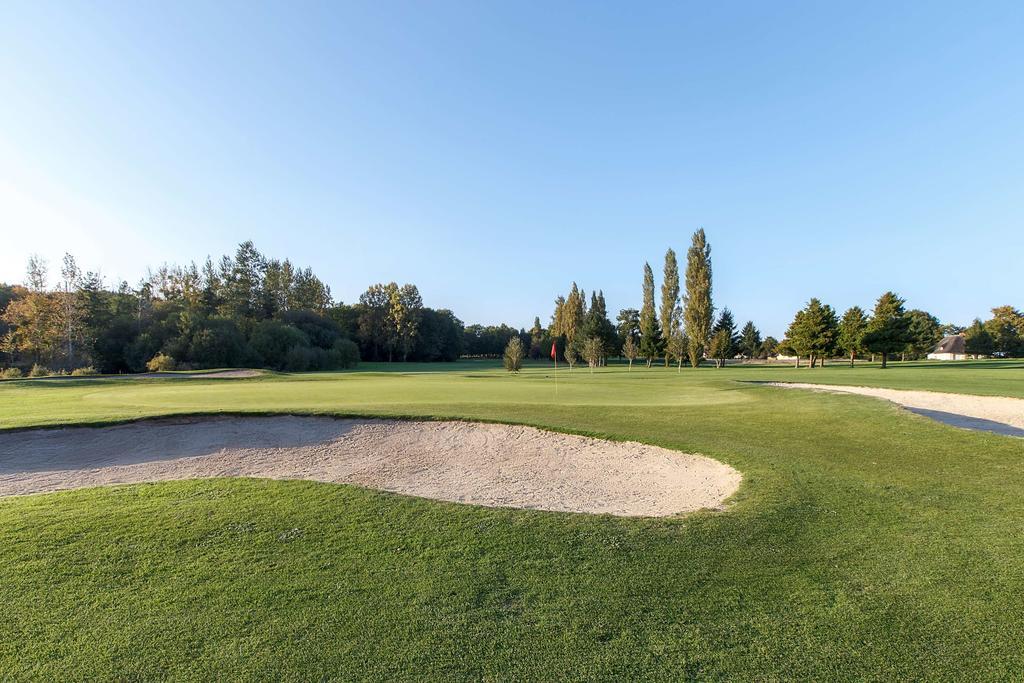 Les Ormes Domaine Et Resort Epiniac Exteriér fotografie